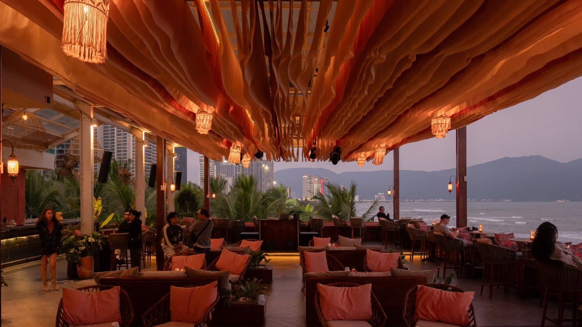 The Roof - Da Nang · 다낭