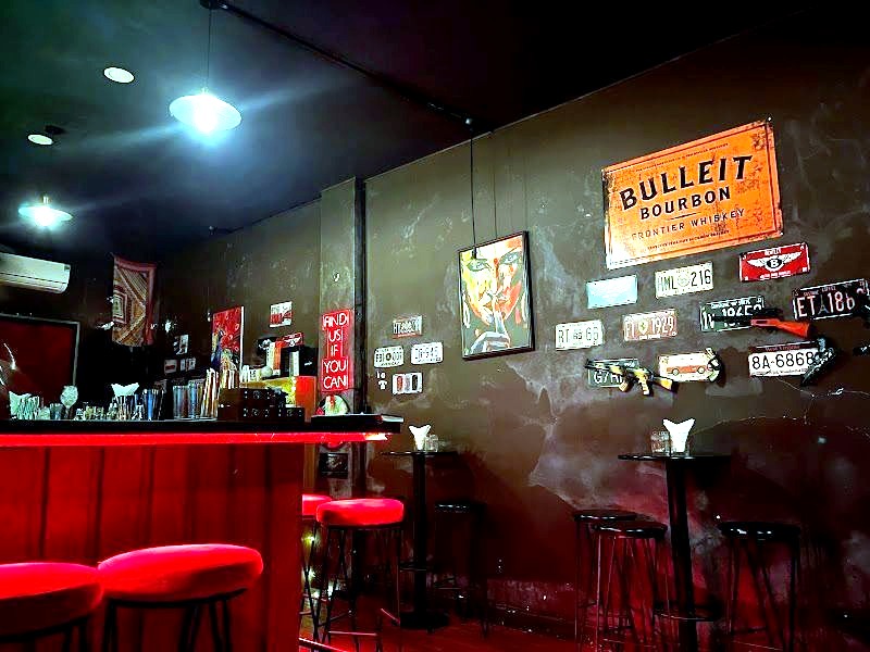 Krystalini Hidden Cocktail Bar · 호치민 사진