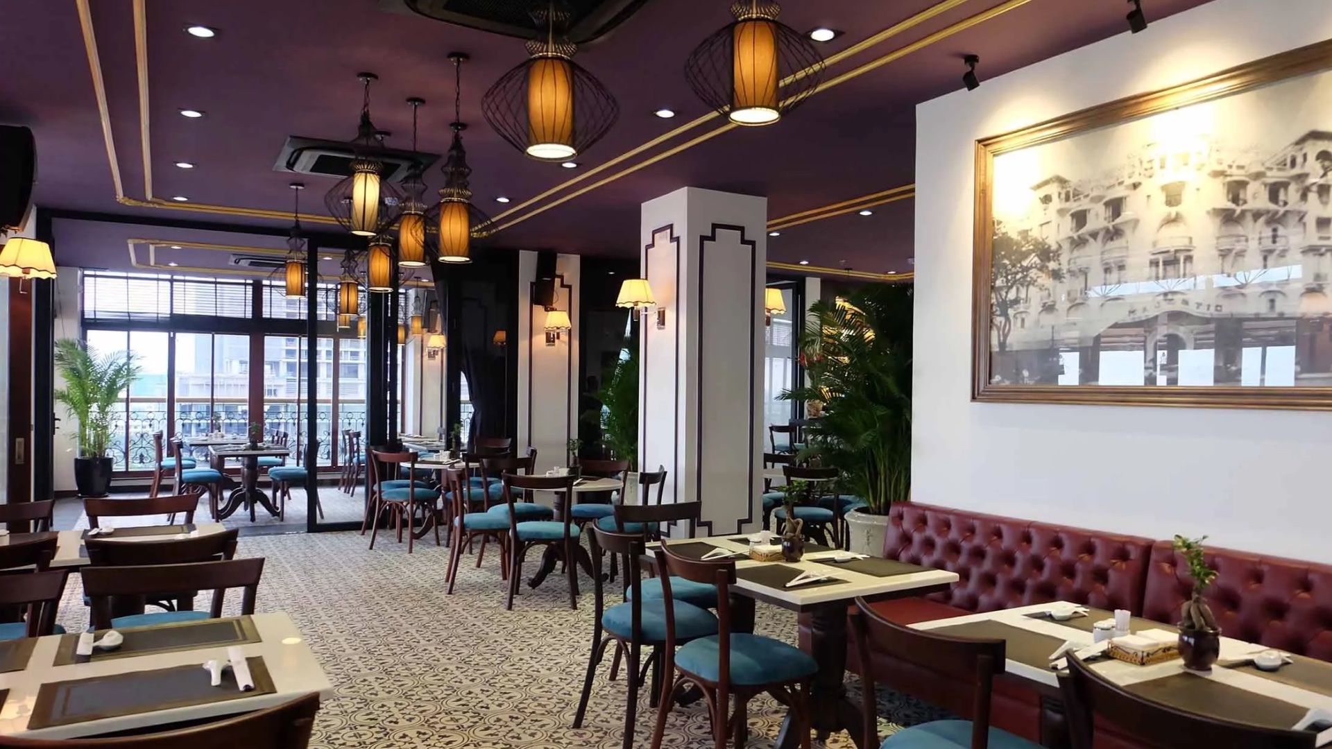 M Bar - Hotel Majestic Saigon · 호치민