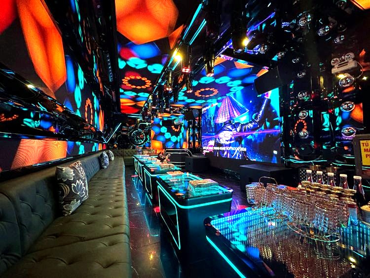 Dragon Place KTV  · 호치민 KTV 갤러리 사진 1