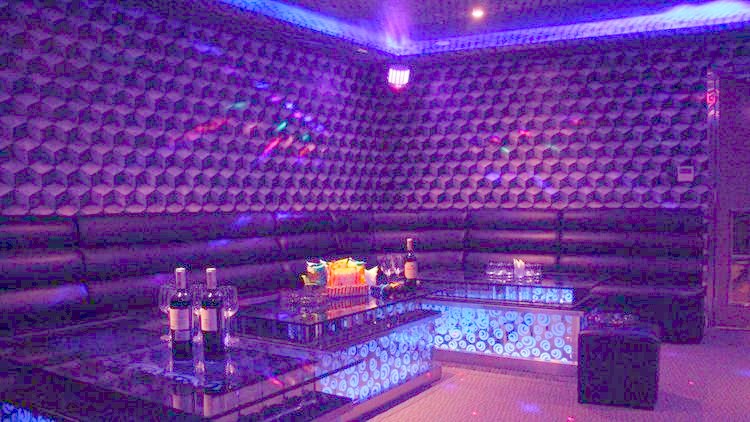 BOSS 레스토랑 & KTV · 호치민 · KTV 7