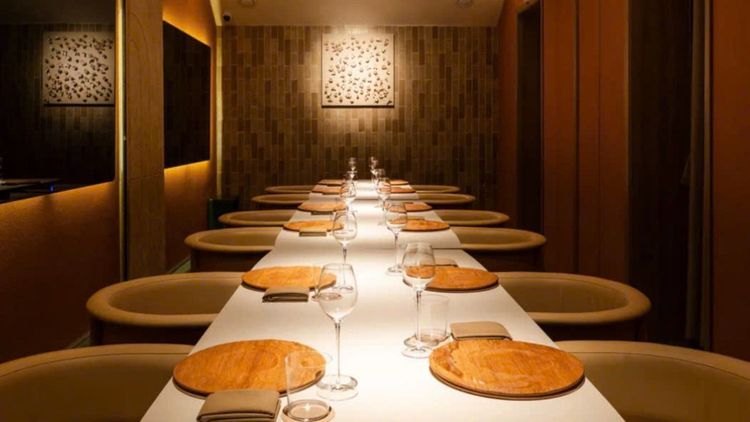 Upstairs Tasting Room  · 호치민 다이닝 갤러리 사진 6