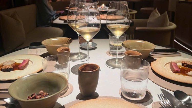 Upstairs Tasting Room  · 호치민 다이닝 갤러리 사진 5