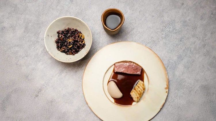 Upstairs Tasting Room  · 호치민 다이닝 갤러리 사진 3