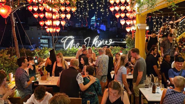 The View Rooftop Bar · ホーチミン · ラウンジ 4