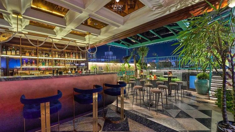 Ozone Sky Lounge & Restaurant Saigon · Ho Chi Minh City · Lounges 4