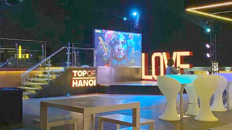 Top of Hanoi · 하노이 · 라운지 7