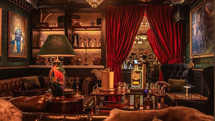 House of Barbaard - Bar (Ministry) · 호치민 · 라운지 10