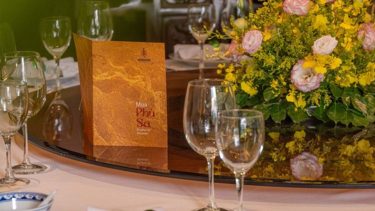 Mandarine Restaurant · ホーチミン · ダイニング 9