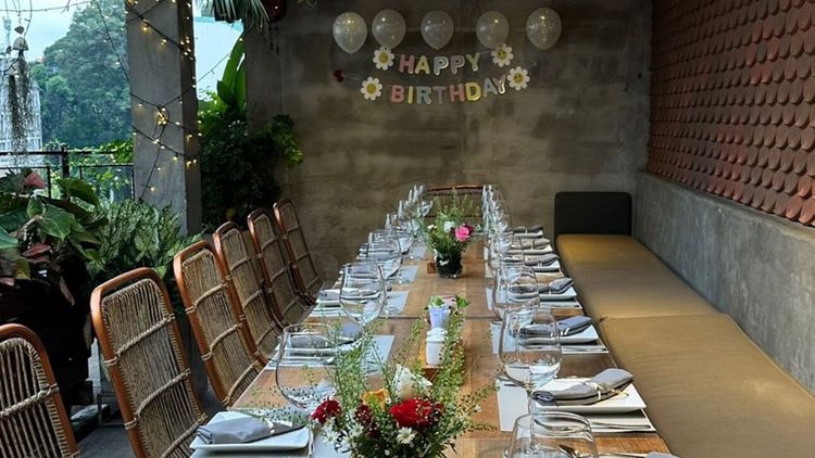 Chanh Bistro Rooftop Saigon · ホーチミン · ダイニング 1