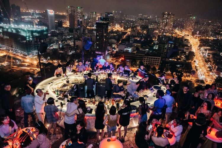 Chill Skybar & Dining · 호치민 라운지 갤러리 사진 1