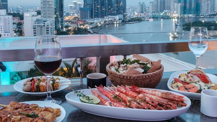 Liquid Sky Bar · 胡志明市 · 酒廊 4