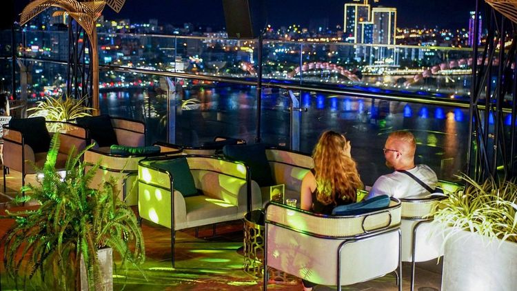 NYX Sky Lounge & Mixology · 다낭 · 라운지 4