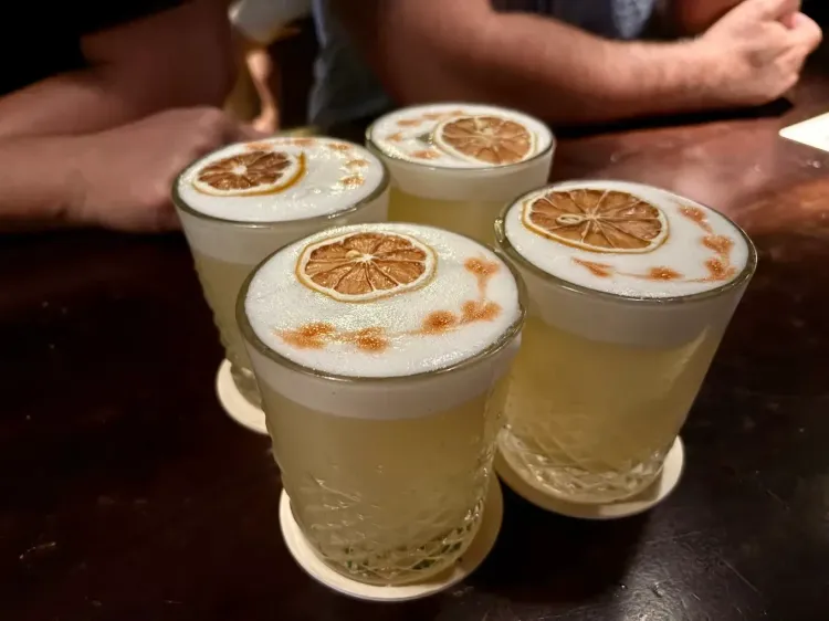 Layla - Eatery & Bar · 호치민 다이닝 갤러리 사진 2