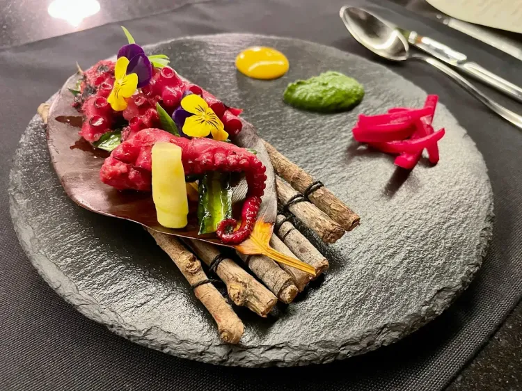 NOUS DINE · 호치민 다이닝 갤러리 사진 3