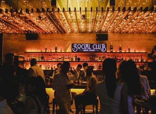 Social Club Rooftop Bar · 호치민 라운지 갤러리 사진 1