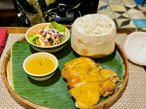 Home Saigon Restaurant · 호치민 다이닝 갤러리 사진 1