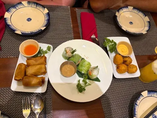 Home Saigon Restaurant · 호치민 다이닝 갤러리 사진 3
