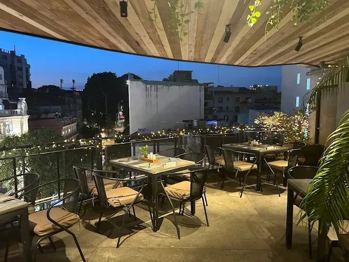 Chanh Bistro Rooftop Saigon · 호치민 사진